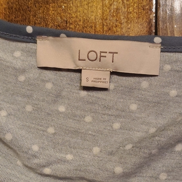Loft Top Blue w/ White Dots Soft Simple Small - Picture 5 of 6